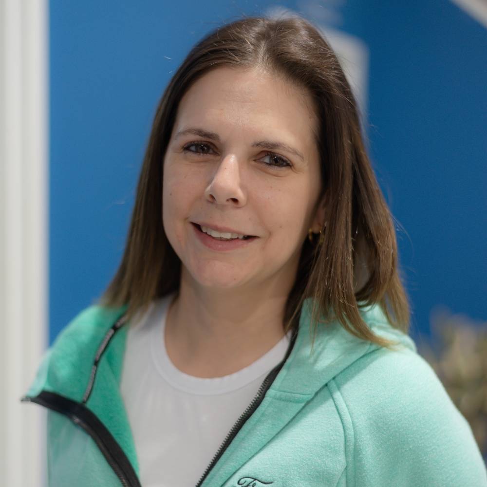 Leslie Sears Service Advisor